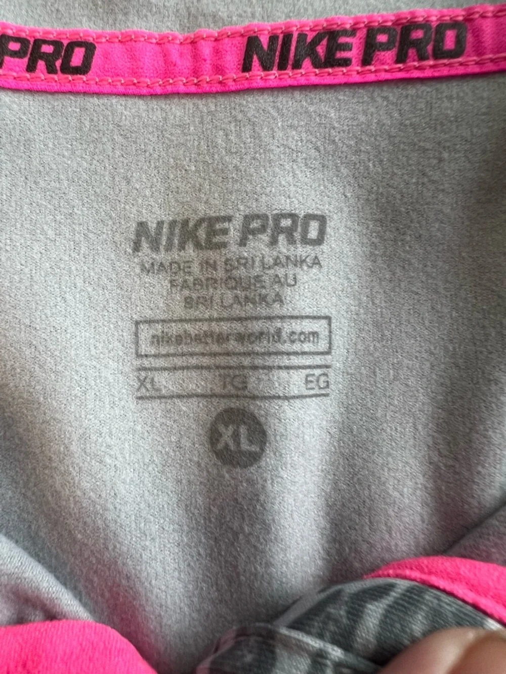 Nike Pro Dri-FIT Hooded Quarter Zip Pullover Gray Pink Youth XL Girls Athletic
